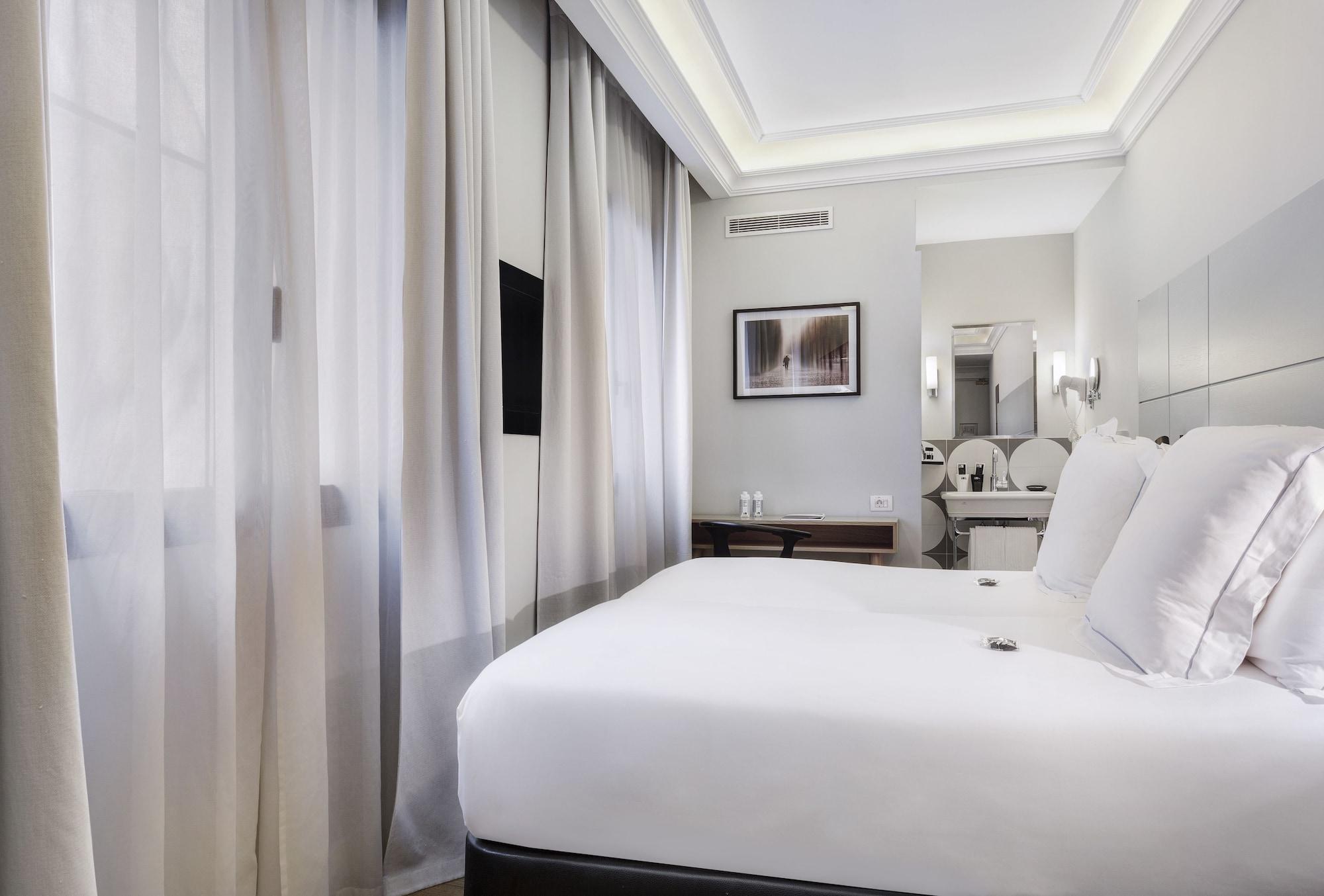 One Shot Recoletos Hotel Madrid Bagian luar foto