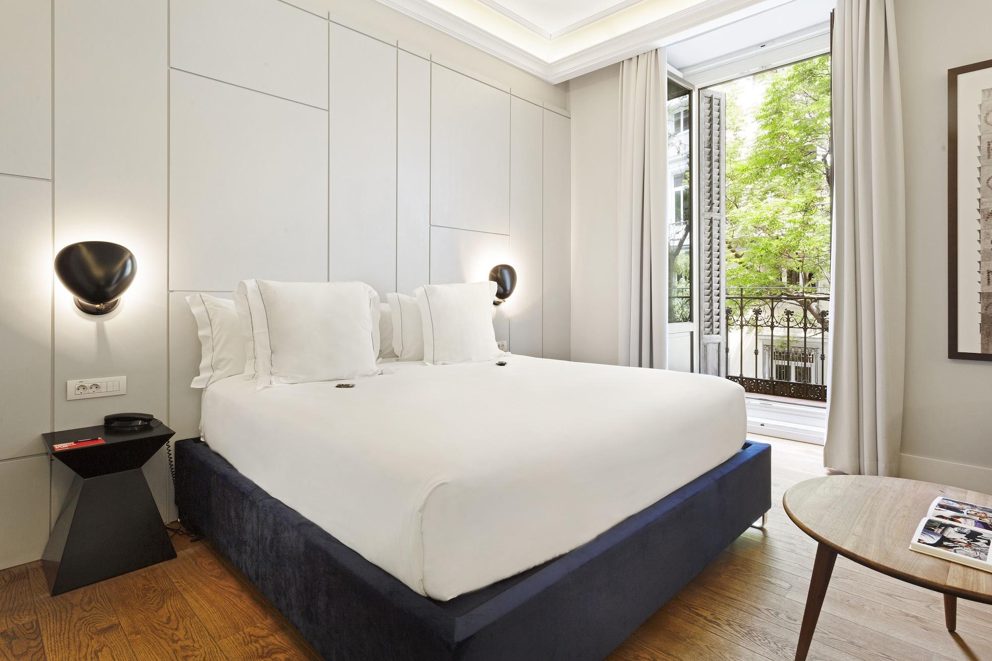 One Shot Recoletos Hotel Madrid Bagian luar foto