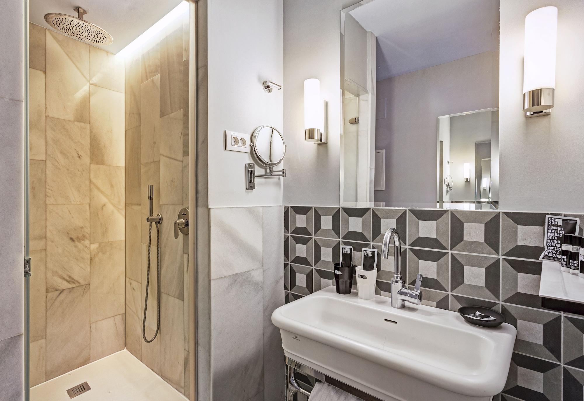 One Shot Recoletos Hotel Madrid Bagian luar foto