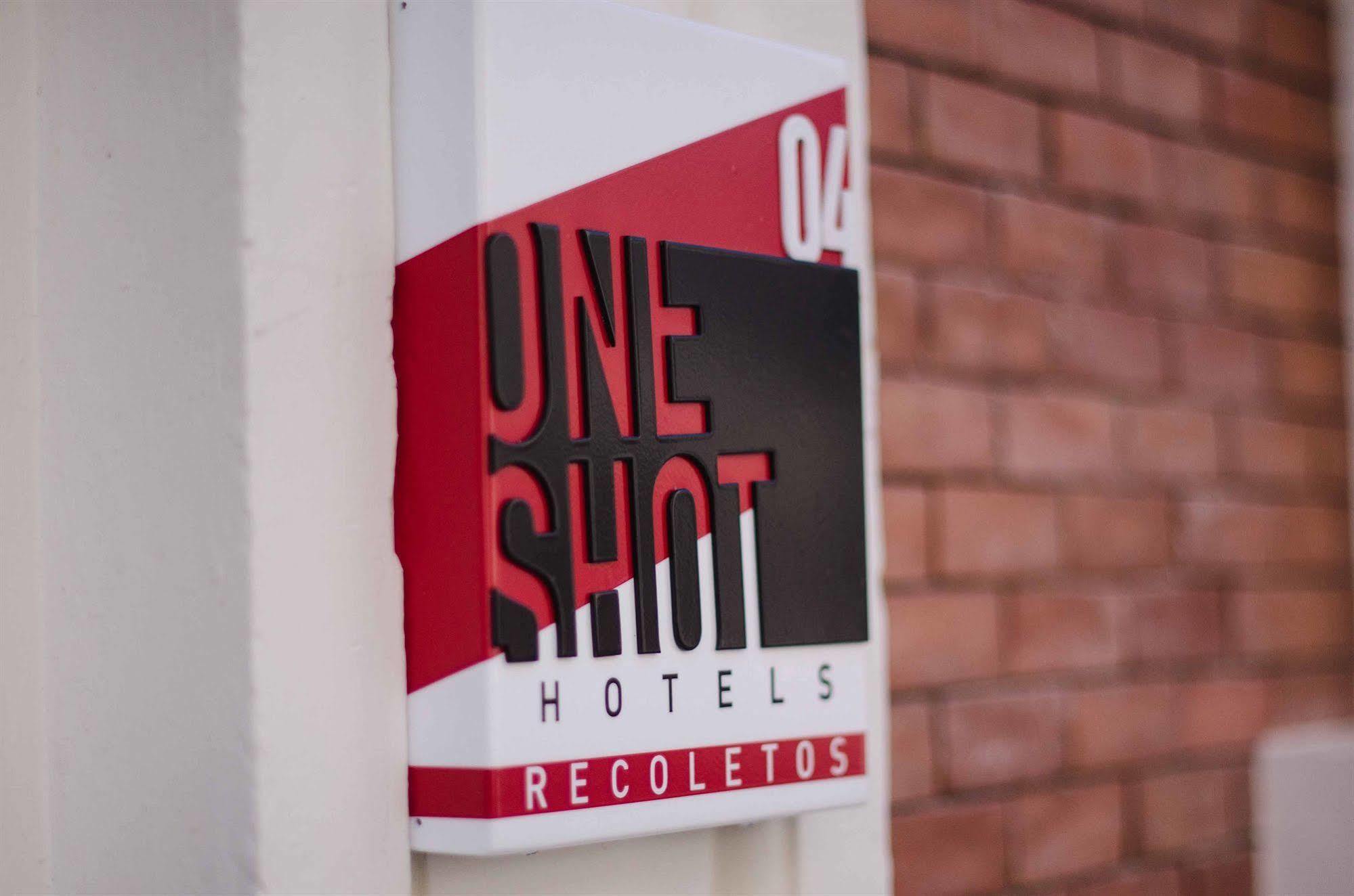 One Shot Recoletos Hotel Madrid Bagian luar foto